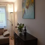 Pomorzany Apartman *
